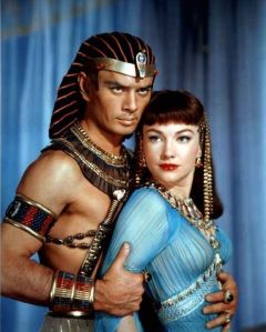 Yul Brynner and Anne Baxter