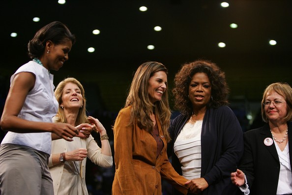 oprah-rally2 Fitting right in w/ high-profile ladies!