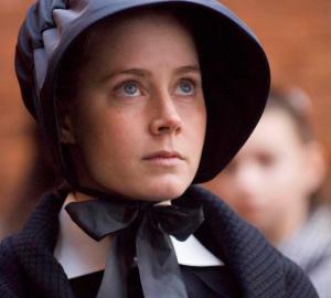 amy_bonnet Sister James (Amy Adams)