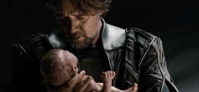Jor-El (Russell Crowe) with his baby son Kal-El 
