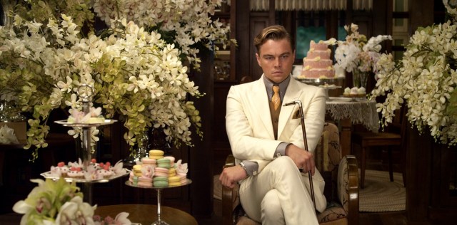 Gatsby waits nervously for Daisy's arrival at tea.