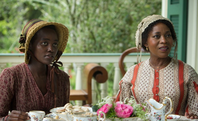 Patsey seeks respite with friendly Mistress Shaw (Alfre Woodard) 